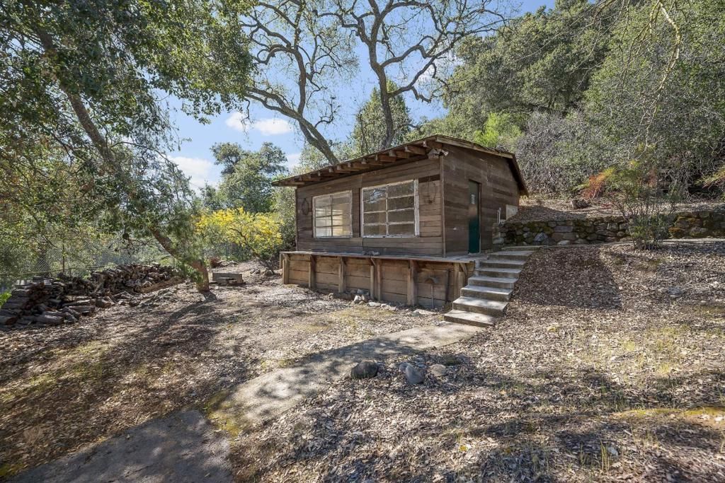 listing image 130721611463614074131