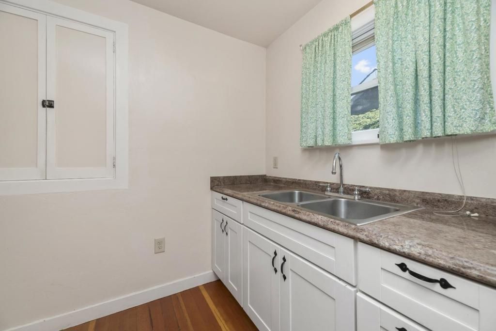 listing image 130728130012507142914