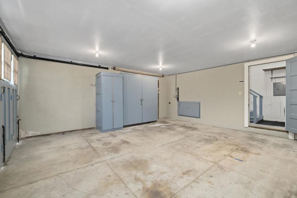 listing image 130726316002374316632
