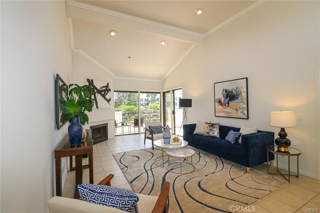 240 Nice Lane 303