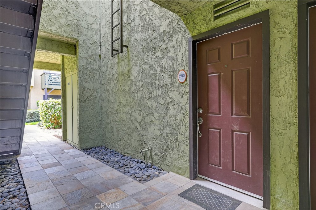 1460 W Lambert Rd 263