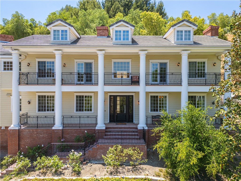 9 Zanja Lane