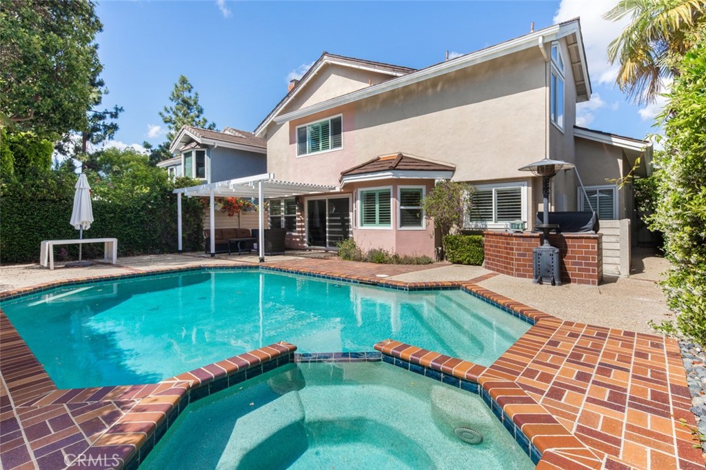 4 Bayview