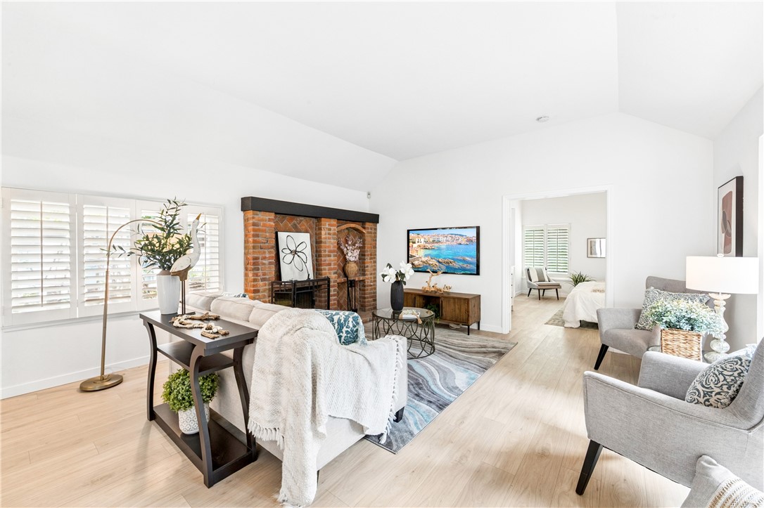 2007 Delaware Street