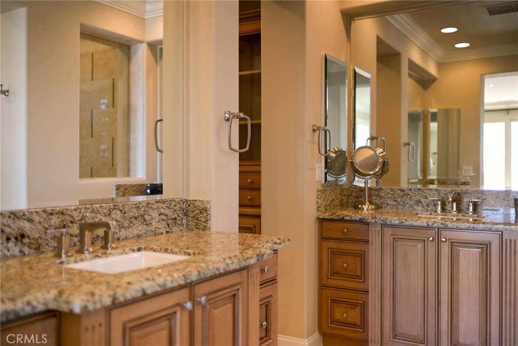 Pacific Shores Villas (PSVIL) - Residential