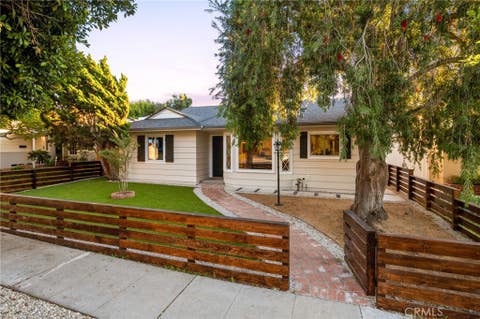 Photo of 7424 W 85th Street, Los Angeles, CA 90045 (MLS # SB26169019)