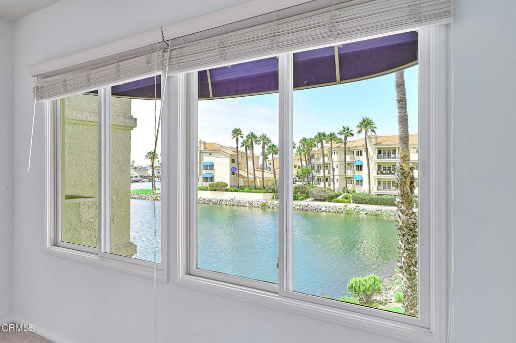 4229 Harbour Island Lane