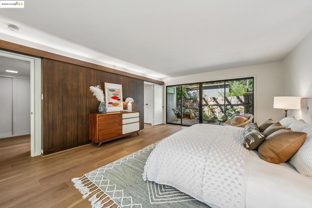 SEQUOYAH HILLS - Residential