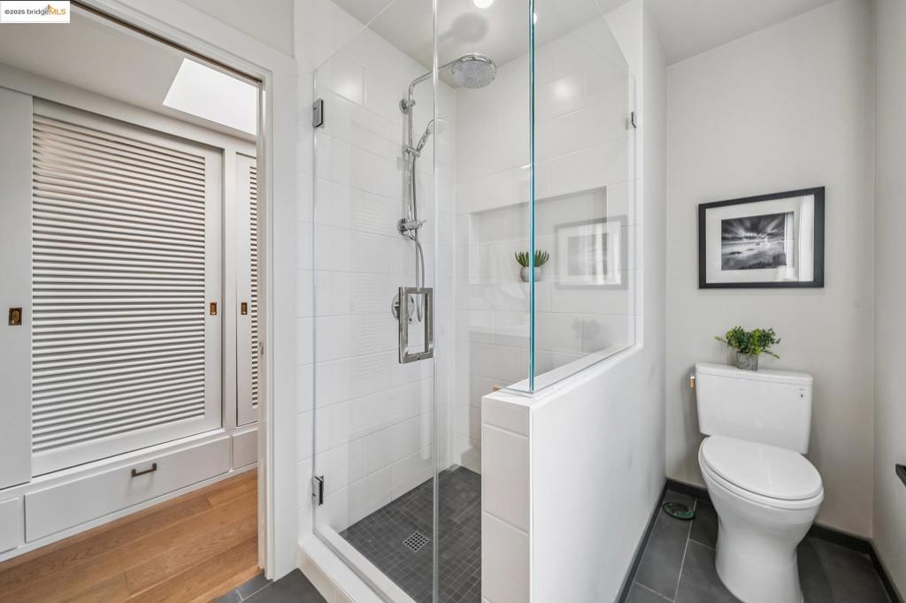 SEQUOYAH HILLS - Residential