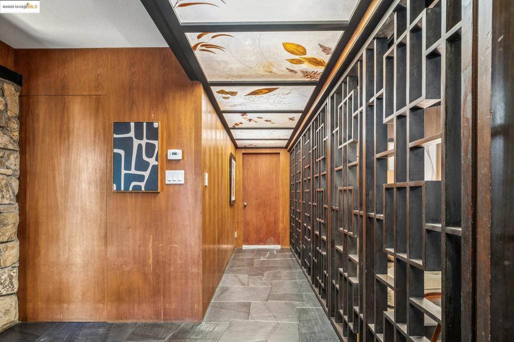 SEQUOYAH HILLS - Residential