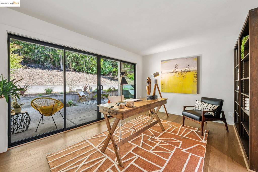 SEQUOYAH HILLS - Residential