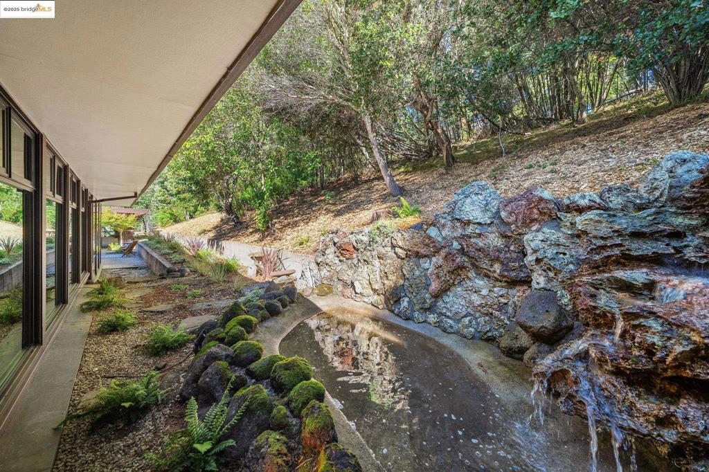 SEQUOYAH HILLS - Residential