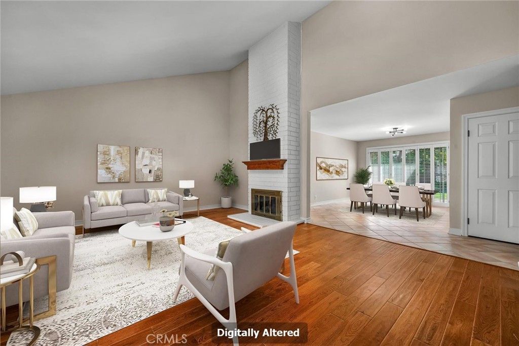 Photo of 224 Longfellow Street, Thousand Oaks, CA 91360 (MLS # SR26041178)