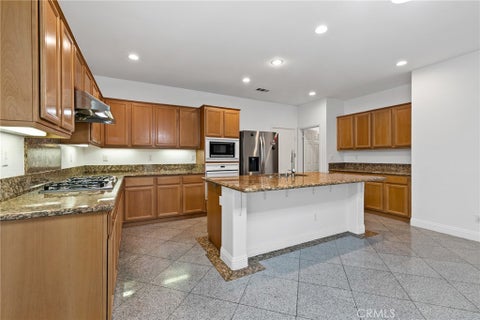 Tiny photo for 7251 Blue Crab Court, Eastvale, CA 92880 (MLS # TR26196003)