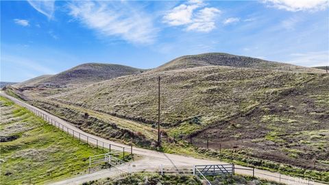 Photo of 0 Patti Avenue, Bakersfield, CA 93308 (MLS # NS25085489)