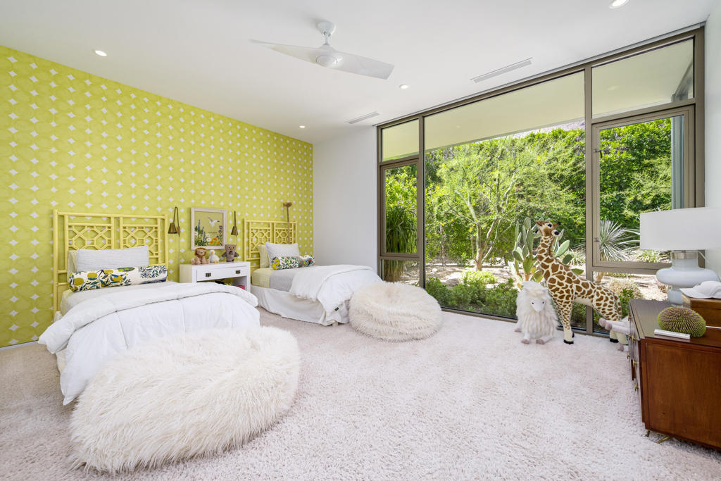 Thunderbird Heights - Residential