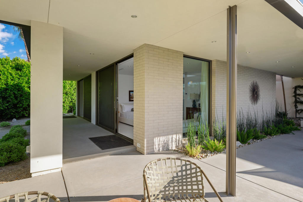 Thunderbird Heights - Residential