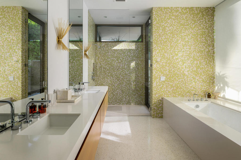 Thunderbird Heights - Residential