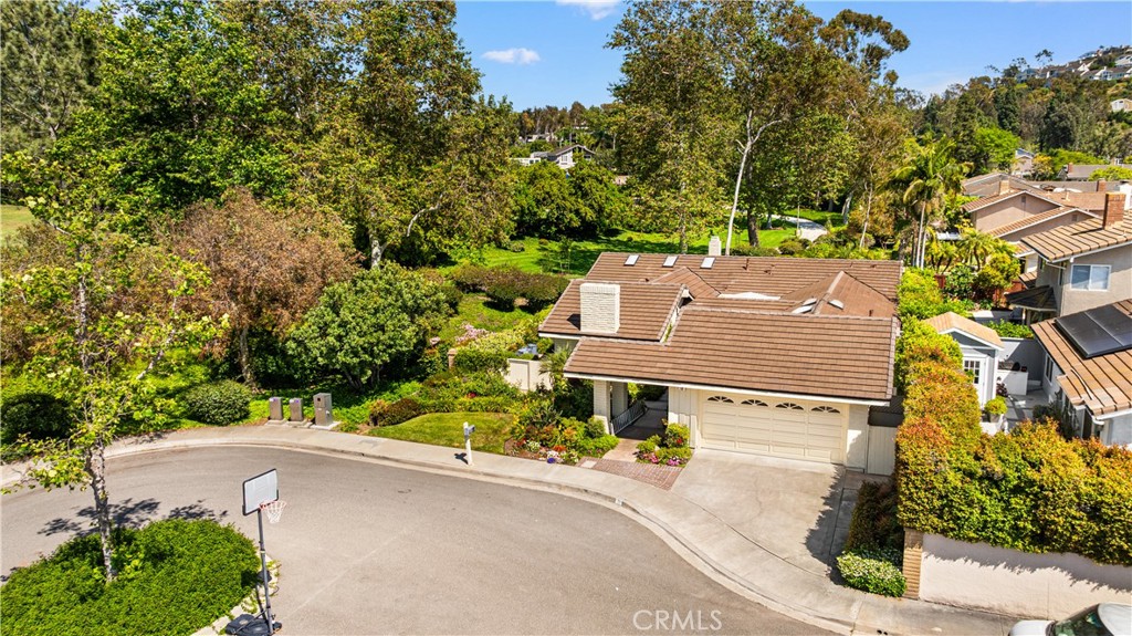 12 Creekside