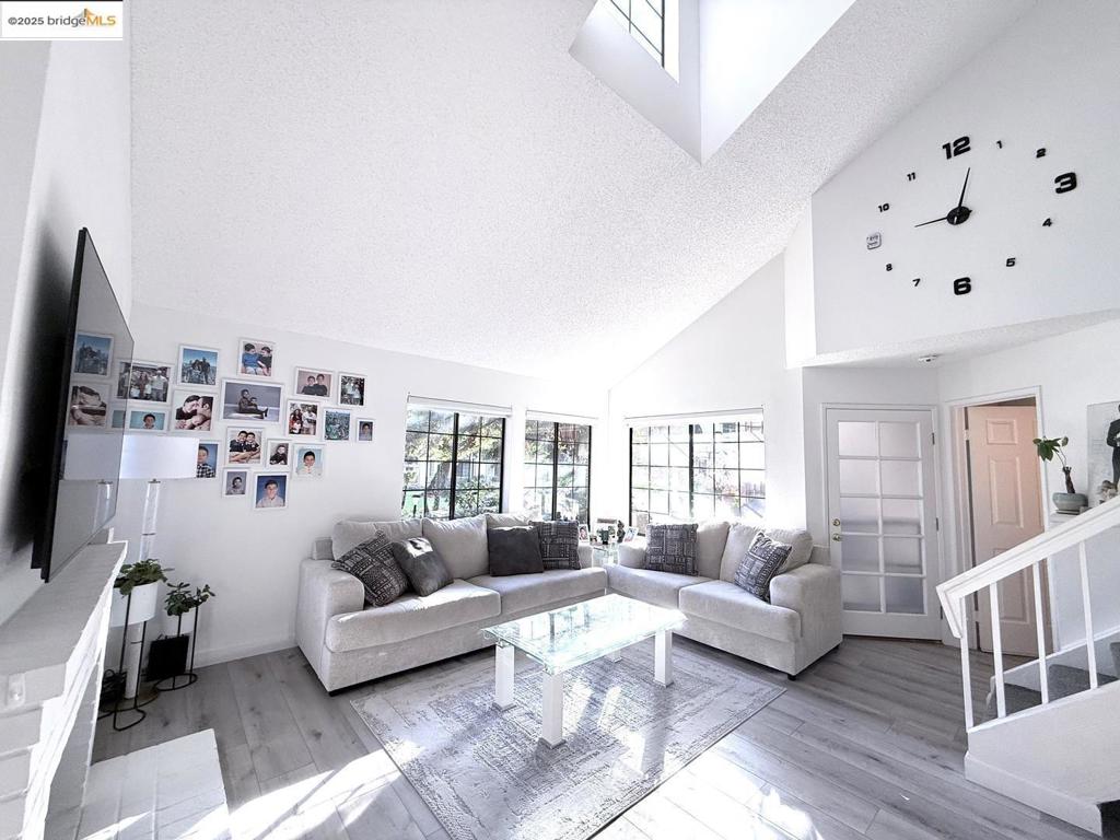 2561 Yerba Bank CT 0