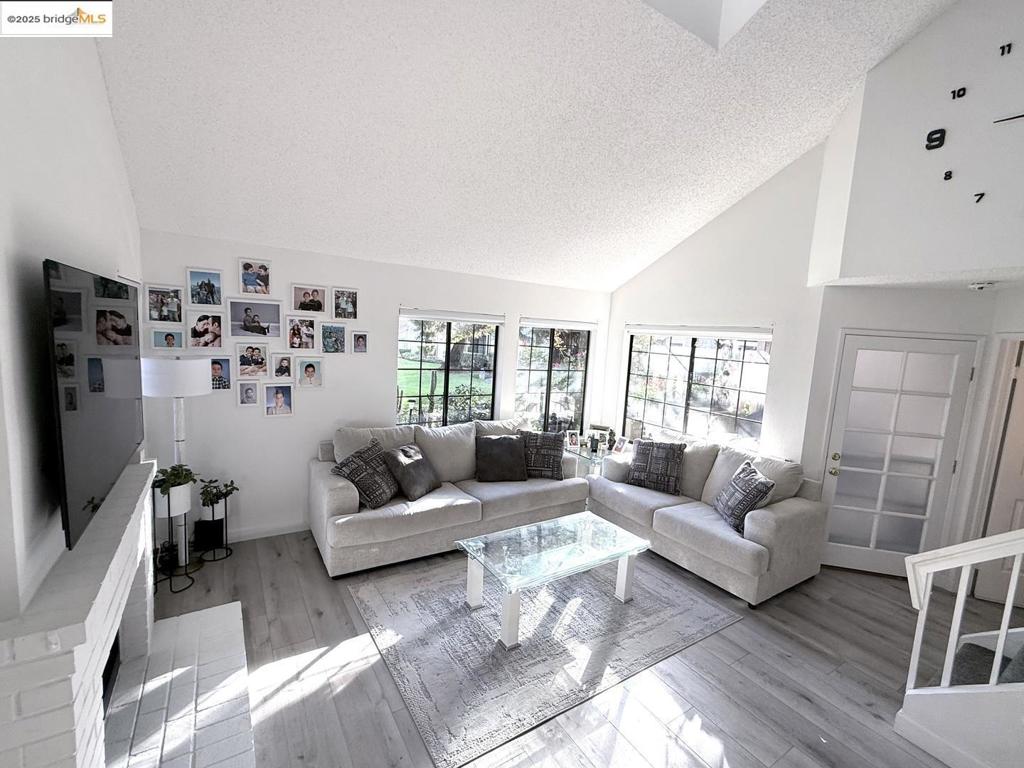2561 Yerba Bank CT 0