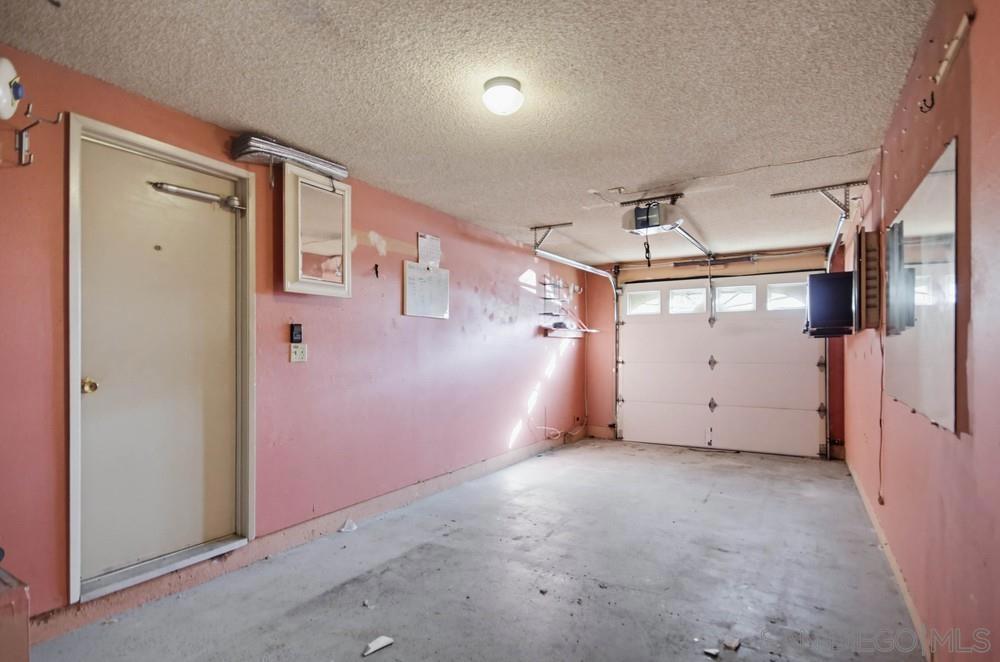 Paradise Hills - Residential