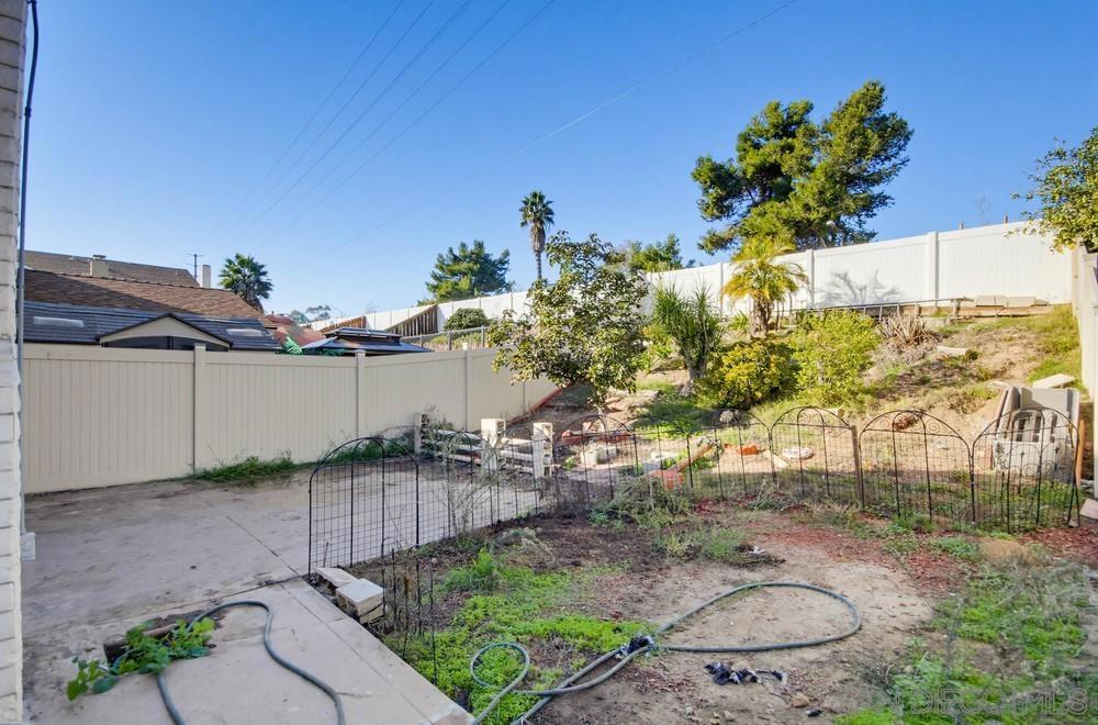 Paradise Hills - Residential