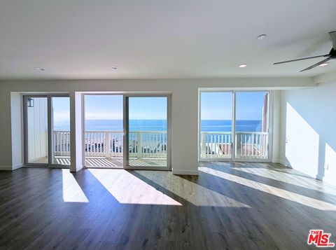 Photo of 11862 Ebbtide Lane #Upper, Malibu, CA 90265 (MLS # 26642413)