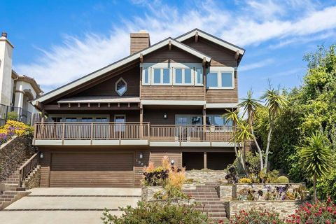 Photo of 13645 Pine Needles Dr Dr, Del Mar, CA 92014 (MLS # 260006052SD)