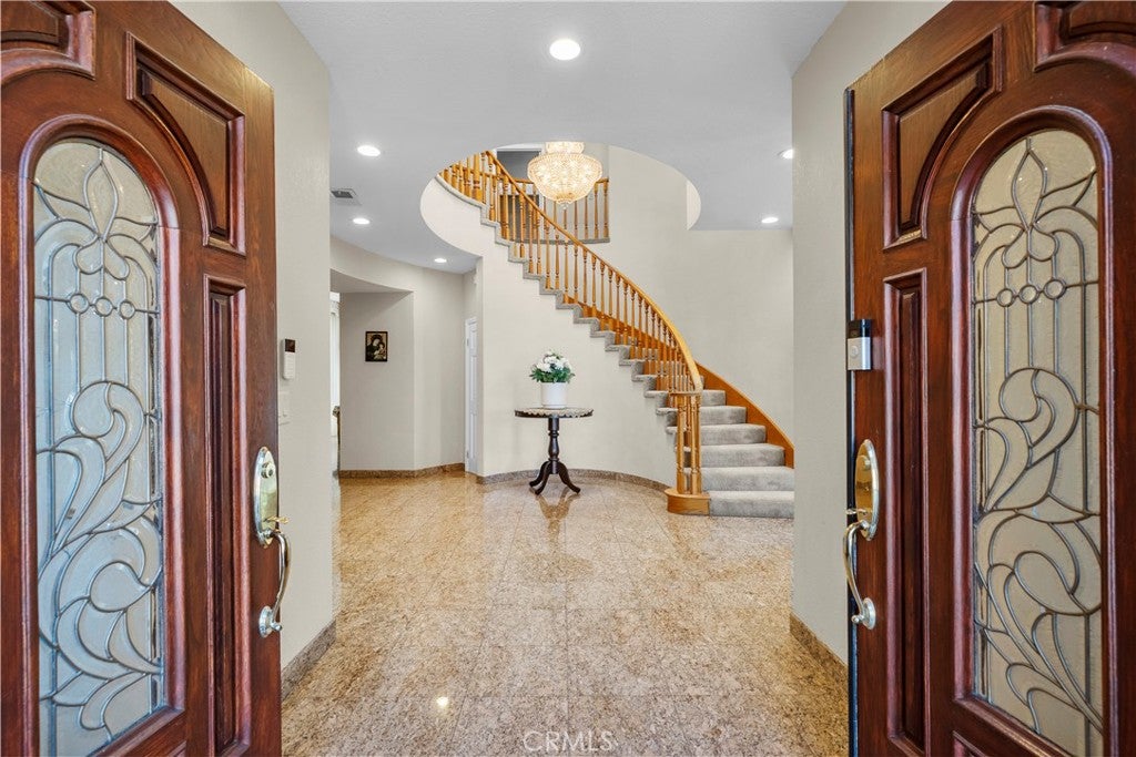 6056 Lake Lindero