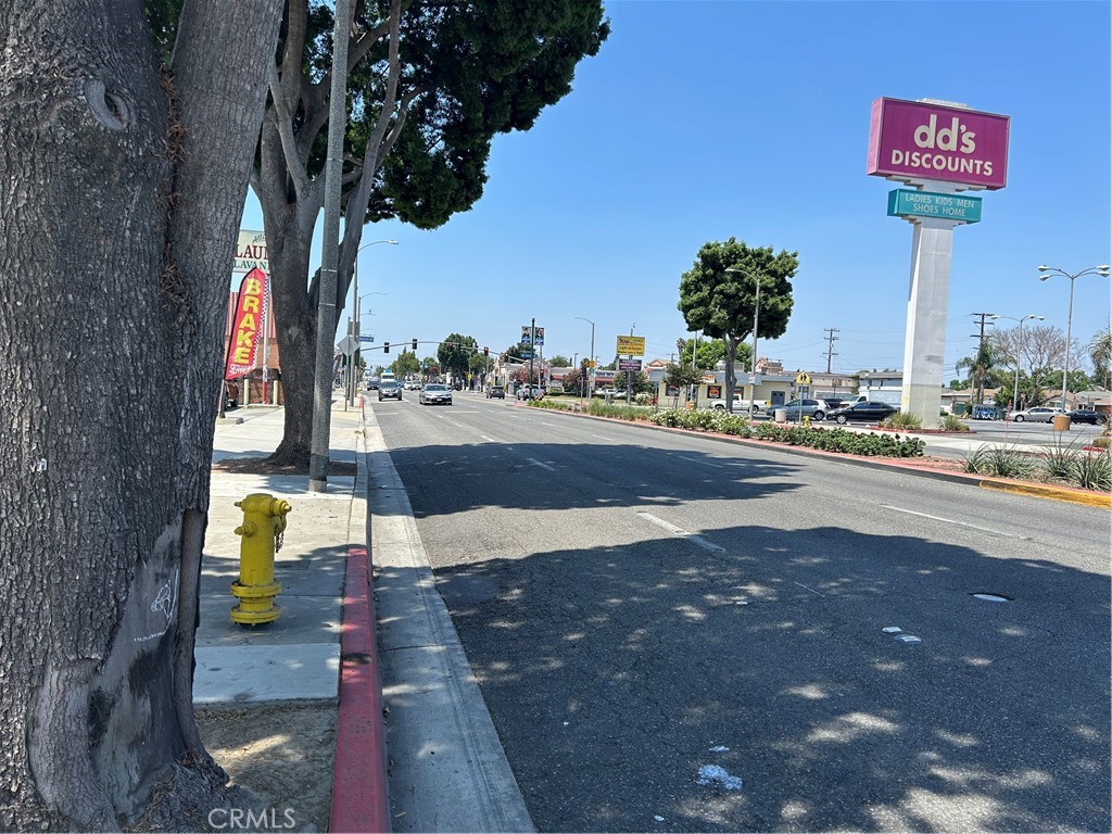 6032 Florence Avenue