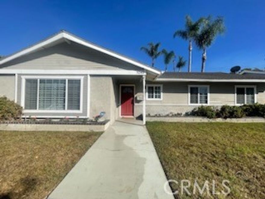 Excellent home on a corner lot in a quiet residential neighborhood. Abundant natural lighting and modern features enhance this 3 bedroom & 2 bathroom home. Living room with stone fireplace ready for TV and cable mounting. Wood laminate flooring in the living room, dining area, family room, and bedrooms; tile flooring in the kitchen, bathrooms, and laundry room. Granite and tile counters in the kitchen and bathrooms. Mirrored closet doors with overhead fans in bedrooms. Cooktop, wall oven, and dishwasher are included; bring your own refrigerator and laundry machines. Tenant pays for all utilities. Non-smoking property. Pets are okay; service animals are welcome.