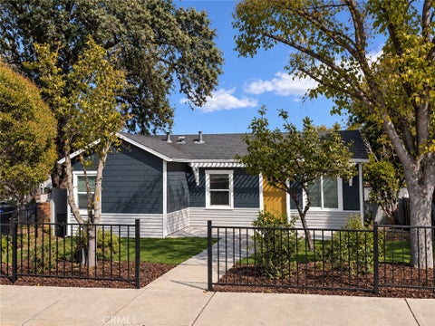Tiny photo for 528 Oak Street, Paso Robles, CA 93446 (MLS # NS26224397)