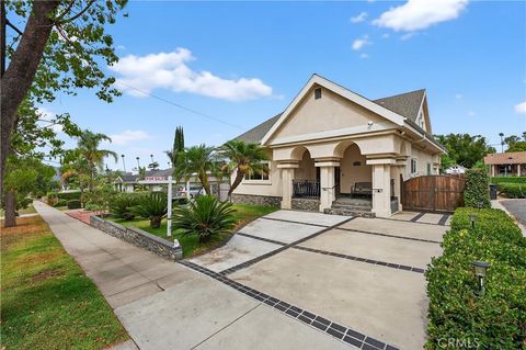 Photo of 1245 Irving ave Ave, Glendale, CA 91201 (MLS # GD25179493) Photo of 1245 Irving ave Ave, Glendale, CA 91201 (MLS # GD25179493)