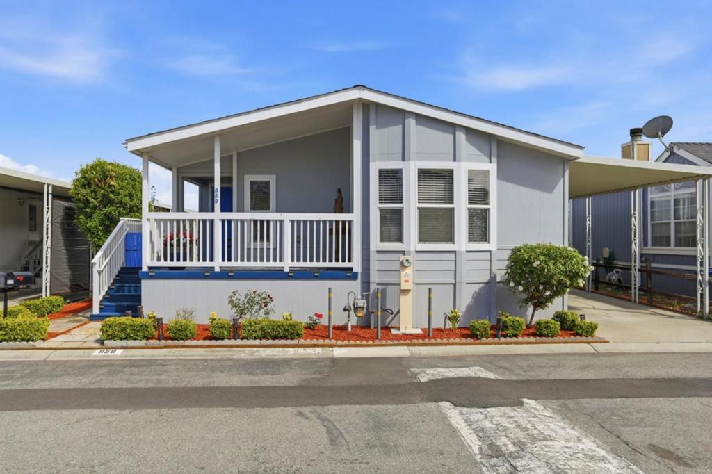 1085 Tasman Drive