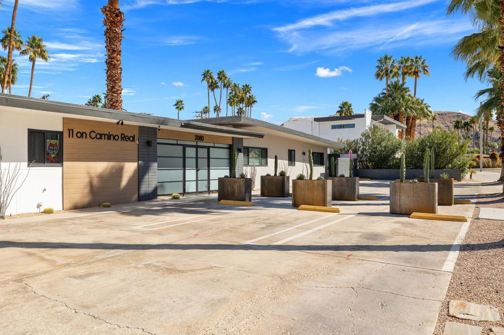 2080 S Camino Real