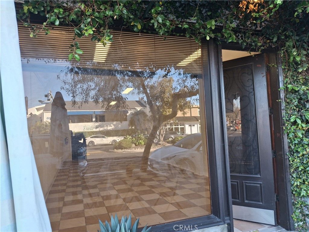 Photo of 31658 Coast, Laguna Beach, CA 92651 (MLS # LG26063165)