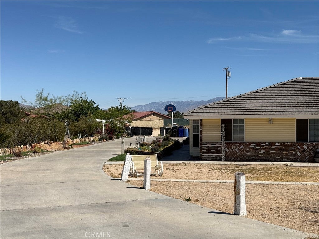 15435 Pirinda Road