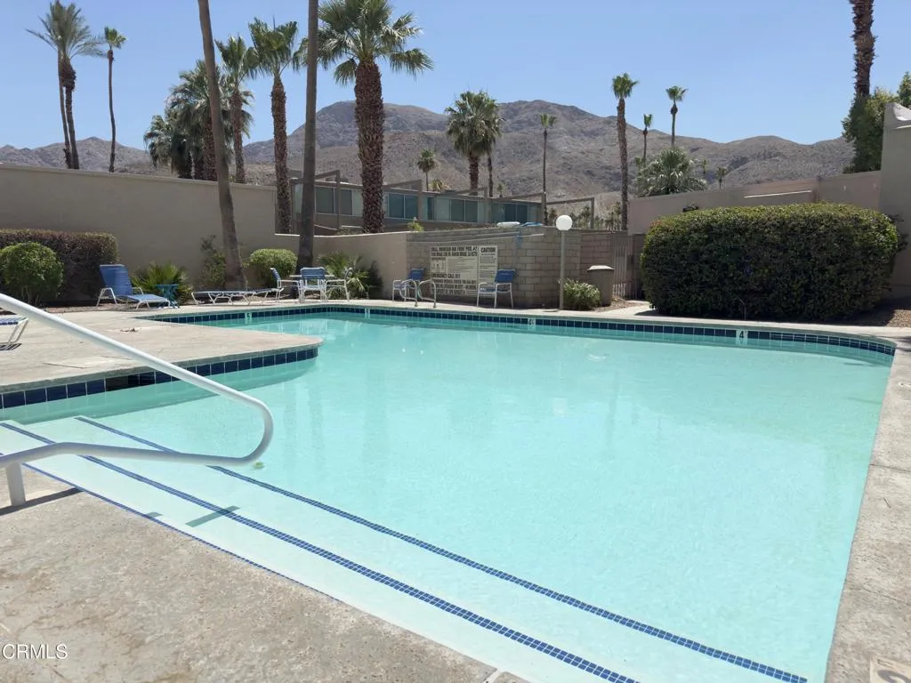 Rancho Mirage, California 92270, United States, 1 Bedroom Bedrooms, ,1 BathroomBathrooms,Residential,Pending,181693