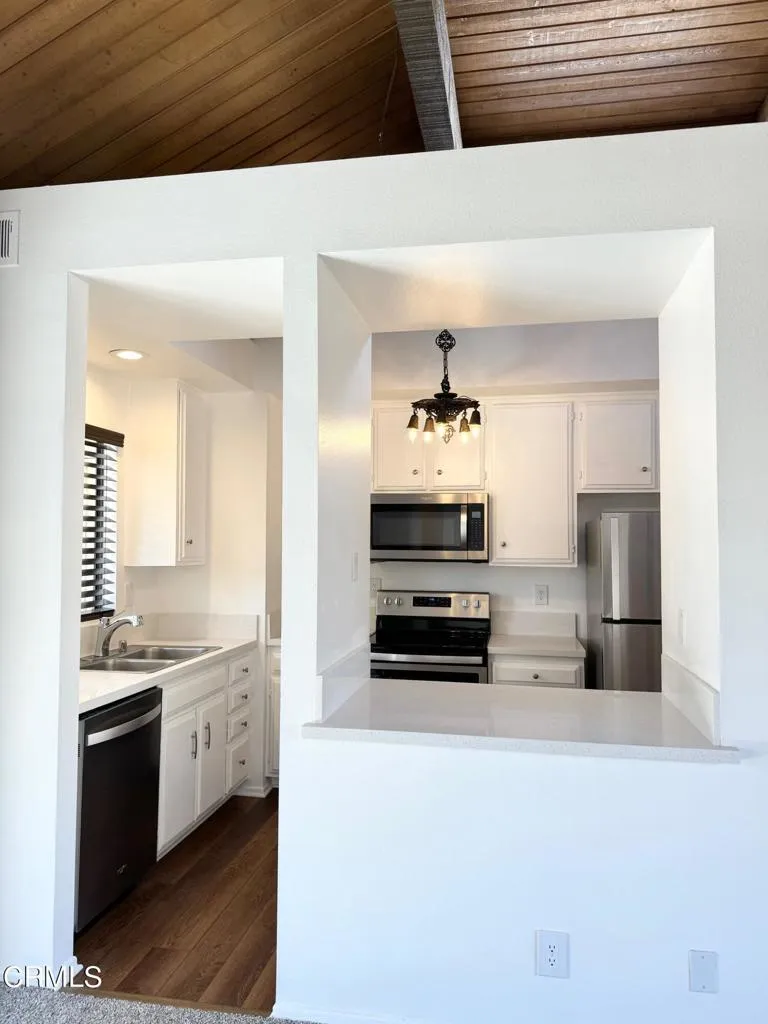 Rancho Mirage, California 92270, United States, 1 Bedroom Bedrooms, ,1 BathroomBathrooms,Residential,Pending,181693