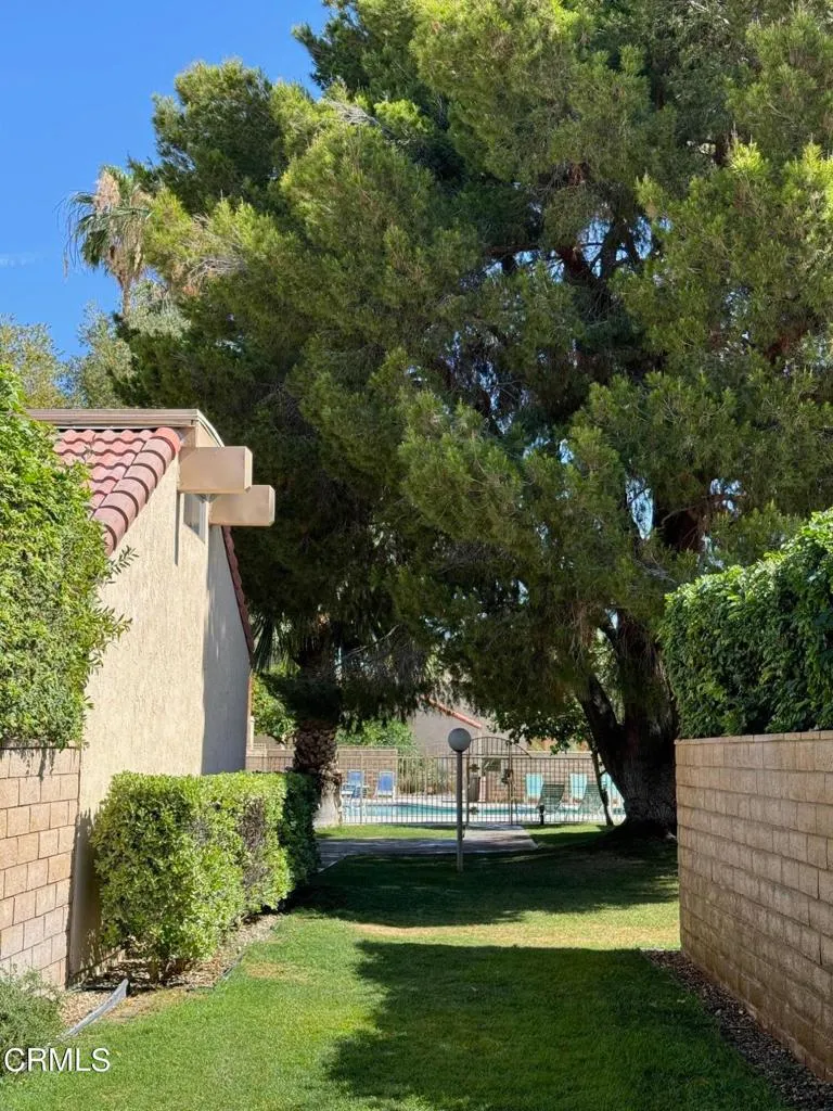 Rancho Mirage, California 92270, United States, 1 Bedroom Bedrooms, ,1 BathroomBathrooms,Residential,Pending,181693