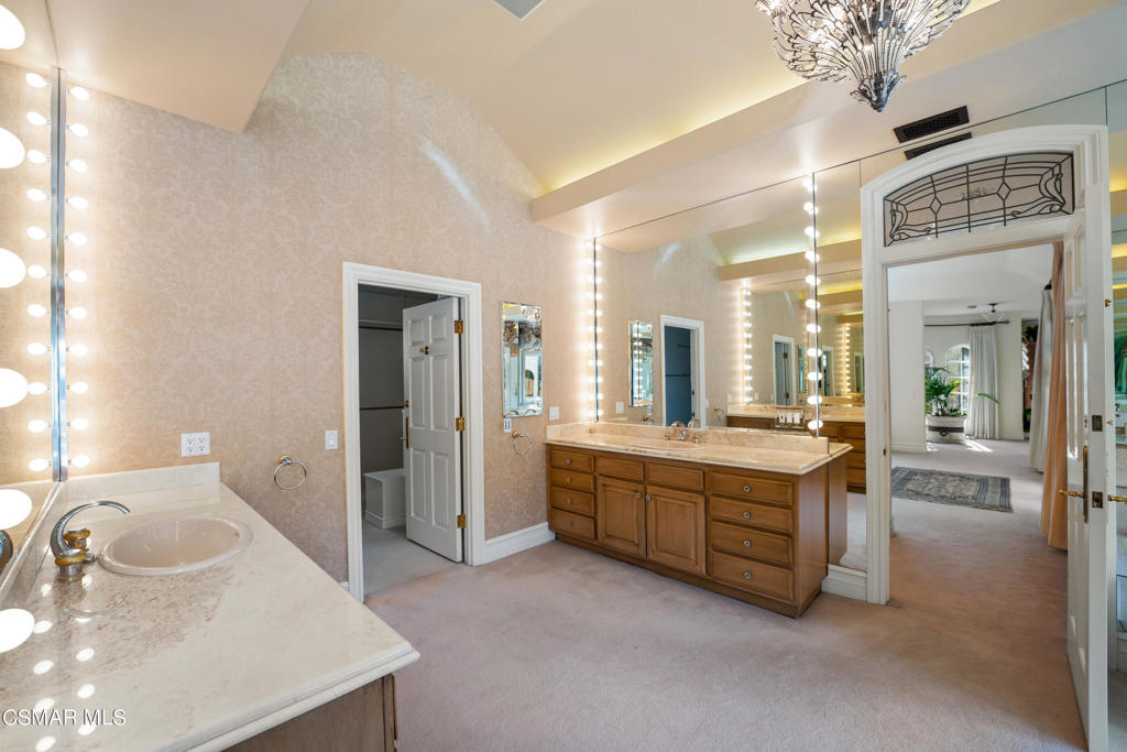 Unknown-999 - Residential