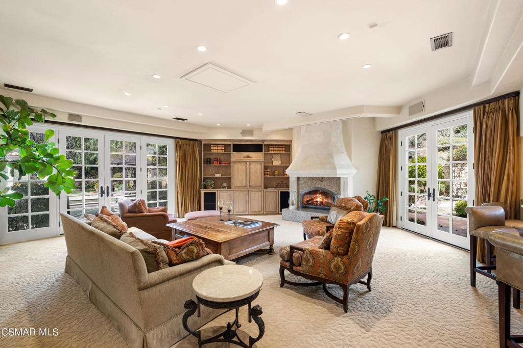 Unknown-999 - Residential