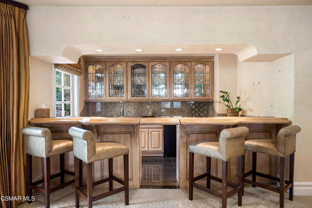 Unknown-999 - Residential