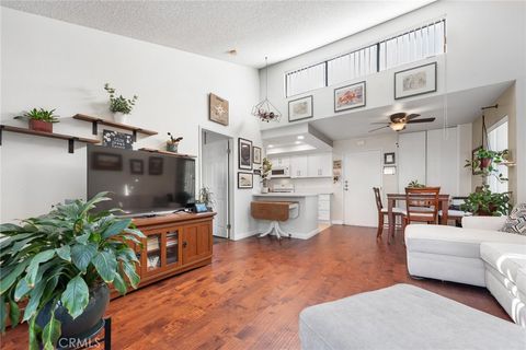 4760 Lakeview Avenue Yorba Linda CA 92886