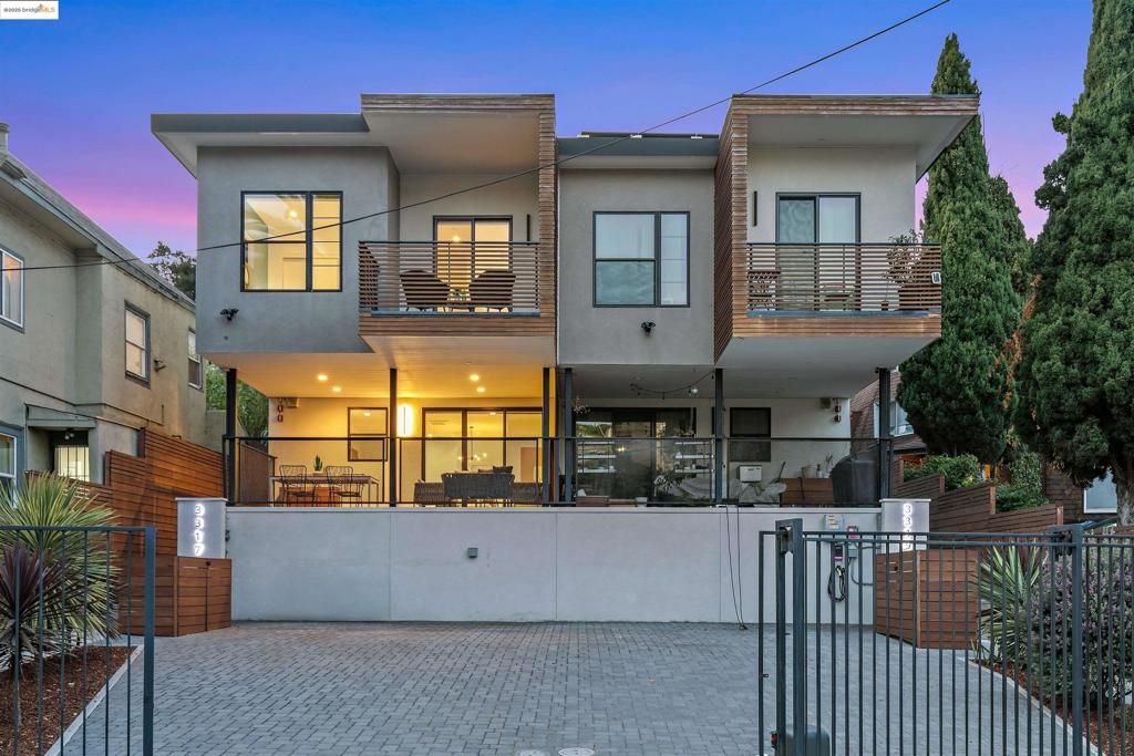 Photo of 3317 Harrison St, Oakland, CA 94611 (MLS # 41111514)