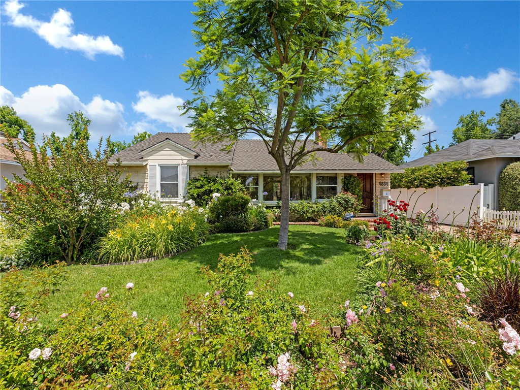 Properties 3 4854 Ranchito Avenue