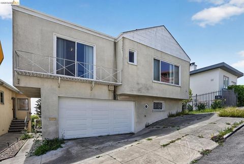 Photo of 89 Keystone WAY WAY, San Francisco, CA 94127 (MLS # 41136122)