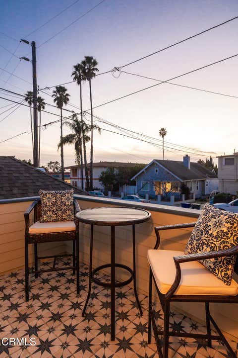 Tiny photo for 1106 E Santa Clara Street, Ventura, CA 93001 (MLS # V1-38027)