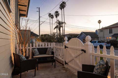 Tiny photo for 1106 E Santa Clara Street, Ventura, CA 93001 (MLS # V1-38027)